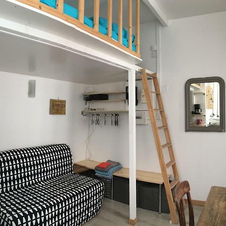 Maisonnette Studio Sur Cour Париж Экстерьер фото