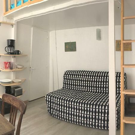 Maisonnette Studio Sur Cour Париж Экстерьер фото