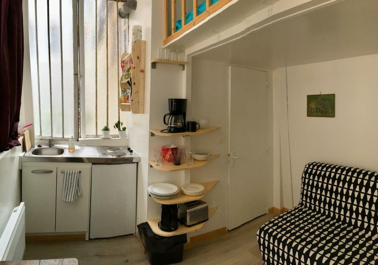 Maisonnette Studio Sur Cour Париж Экстерьер фото